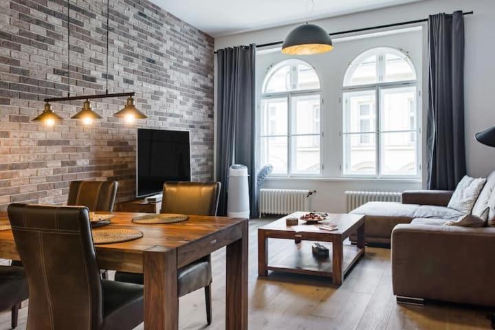 Apartmán Luxury At Centre Andel! *